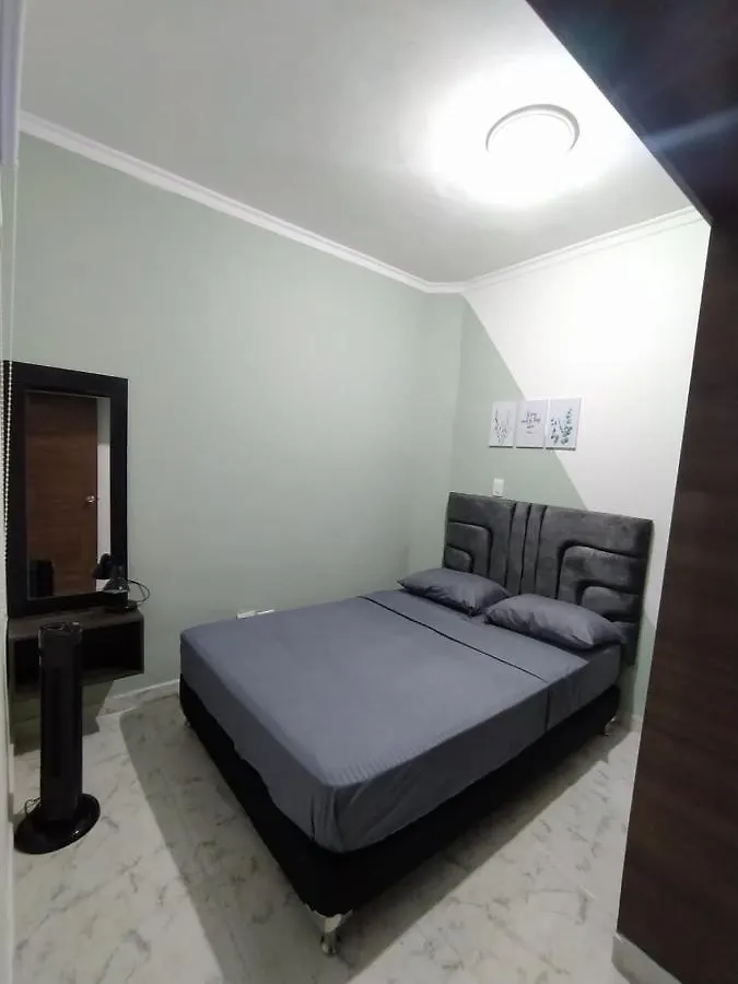 Homestay Apartamento Turistico Medellin Laureles, By Family Rooms Colombia