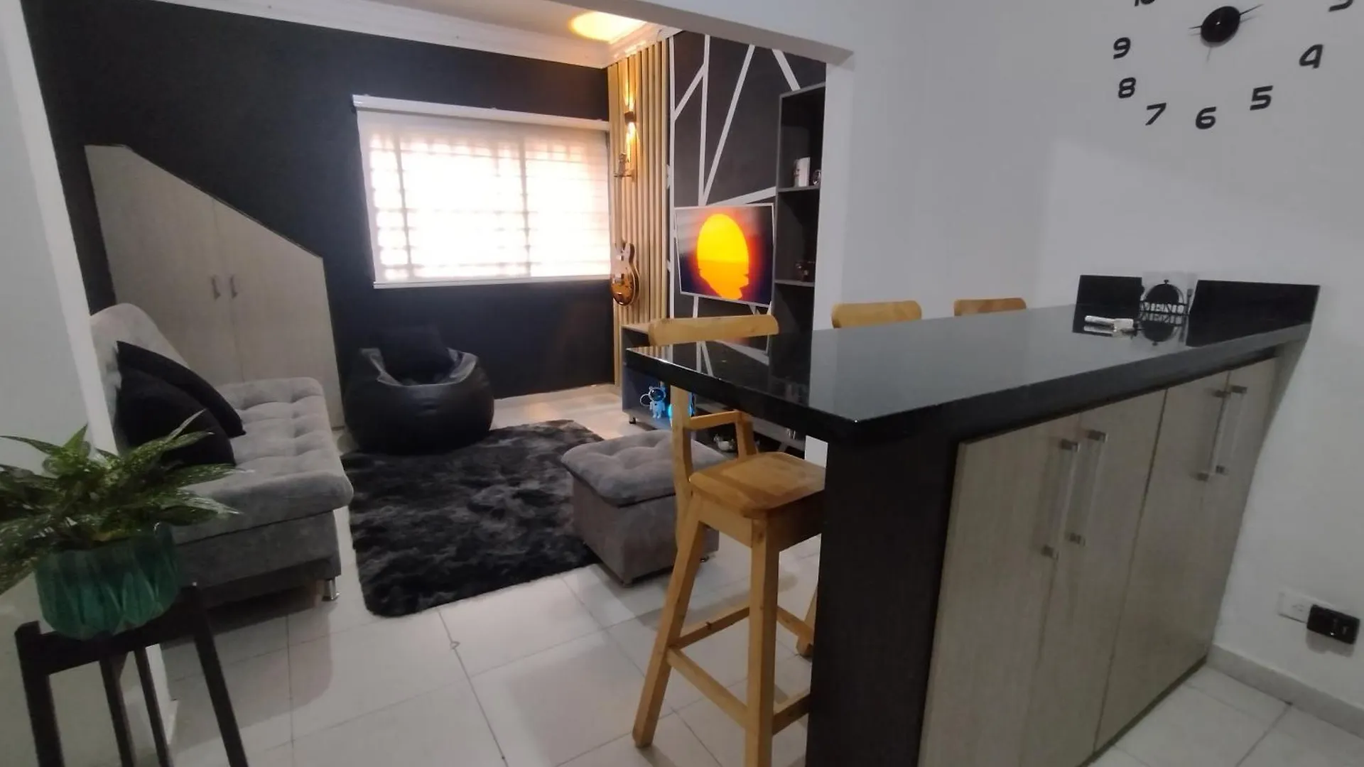 Homestay Apartamento Turistico Medellin Laureles, By Family Rooms