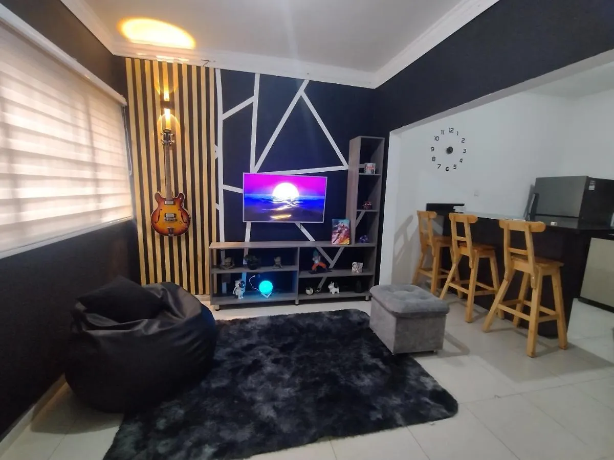 Apartamento Turistico Medellin Laureles, By Family Rooms Homestay
