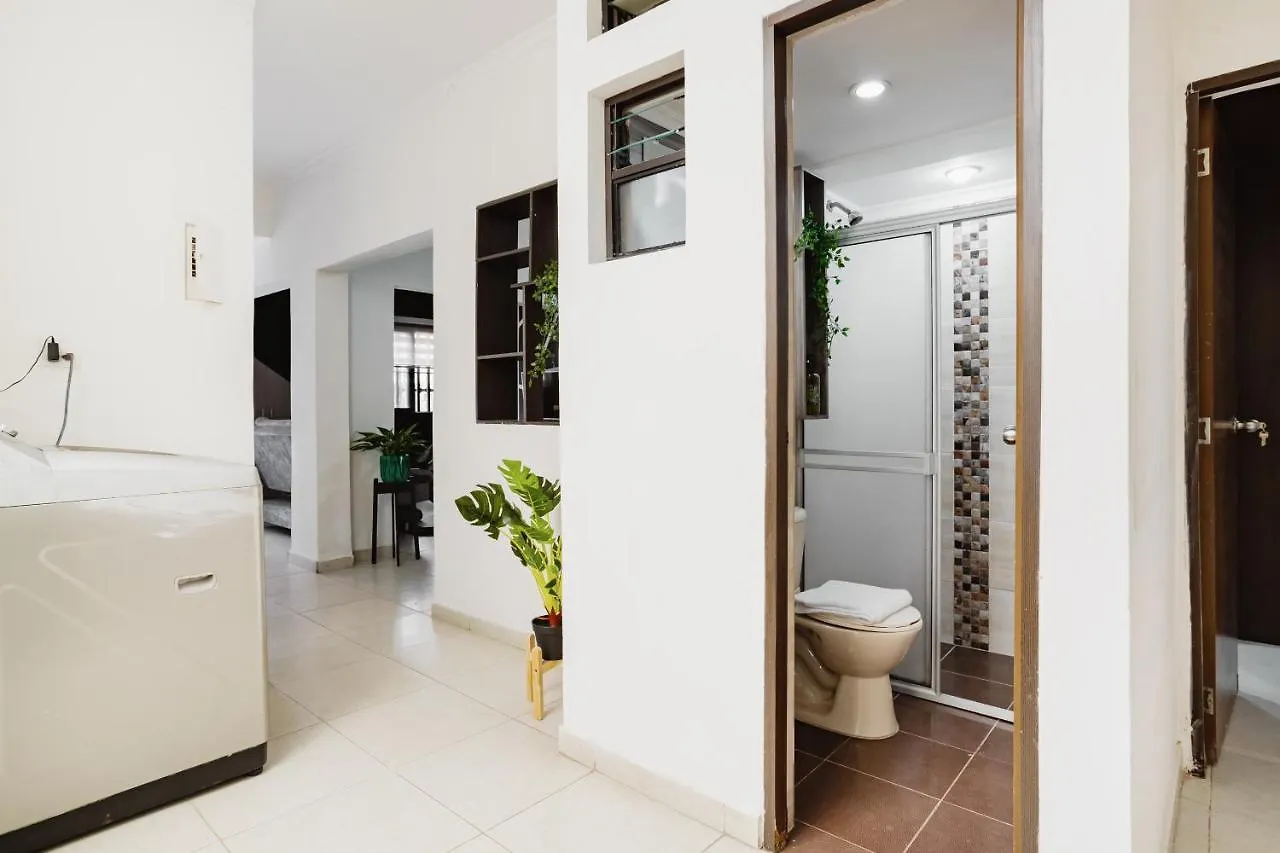 Apartamento Turistico Medellin Laureles, By Family Rooms Homestay