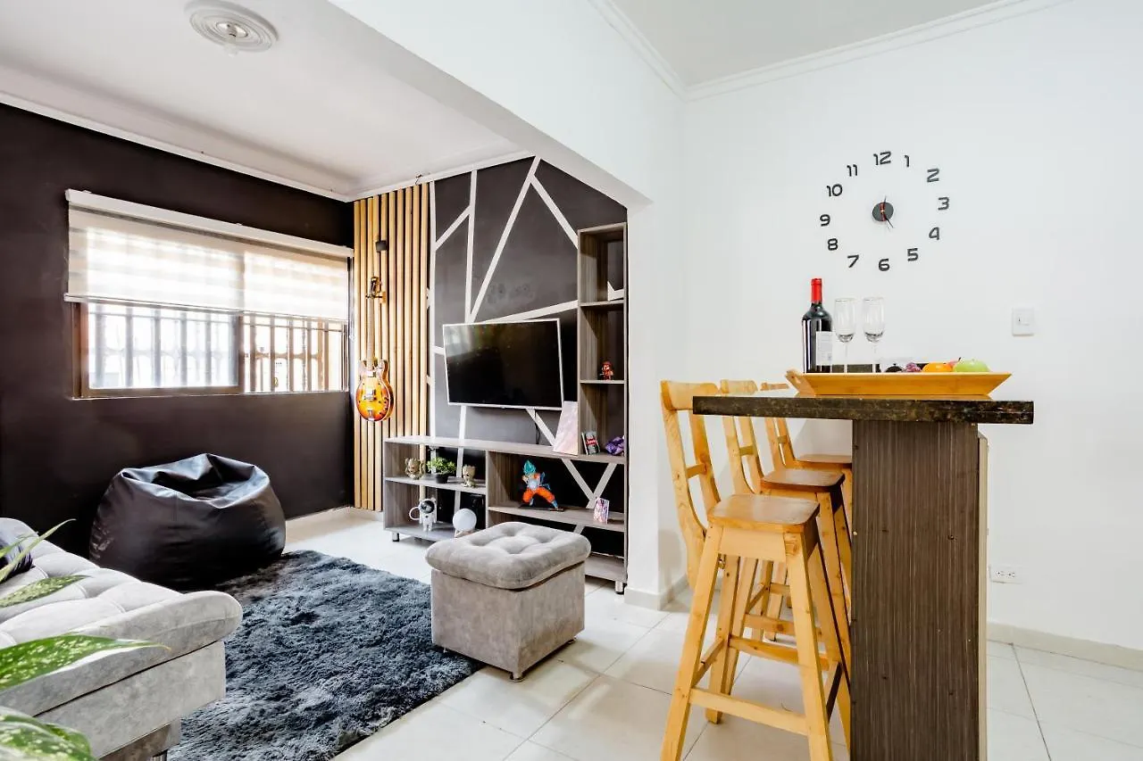 Apartamento Turistico Medellin Laureles, By Family Rooms location